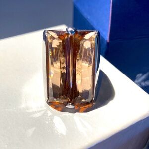 Elegant Rectangular Gemstone   Swarovski cocktail crystal statement Ring Vintage